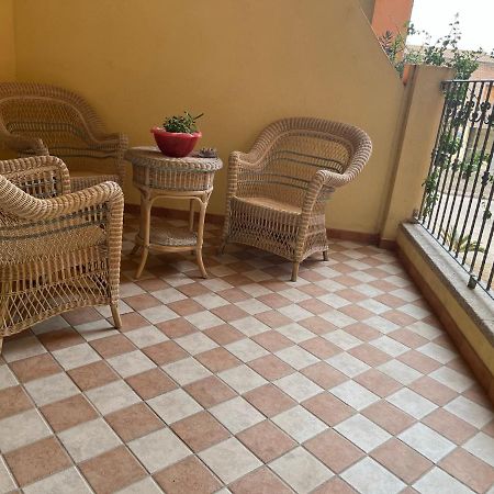 Appartamento Fausto Noce Con Garage Olbia Exterior photo