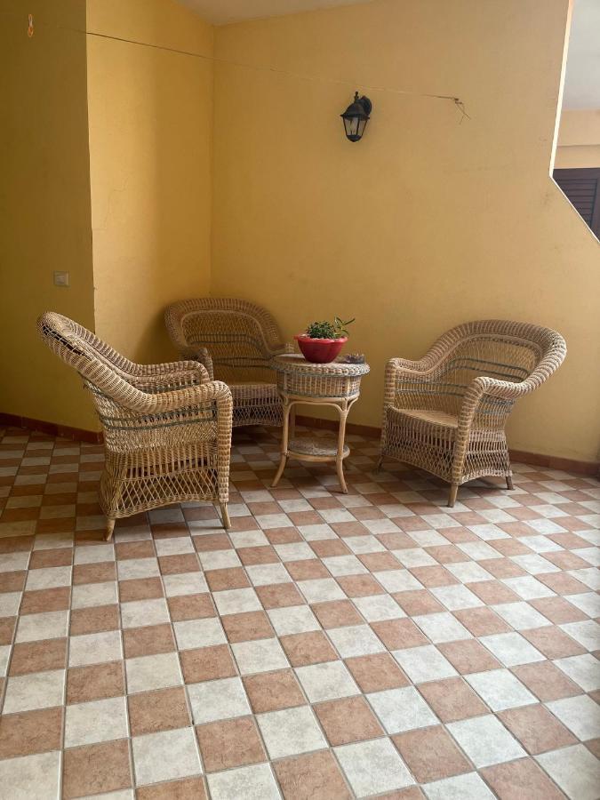 Appartamento Fausto Noce Con Garage Olbia Exterior photo